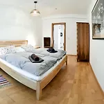 In Der Sonnenstadt *